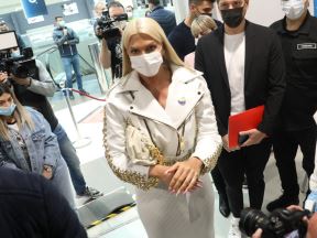 jelena karleusa cena haljine