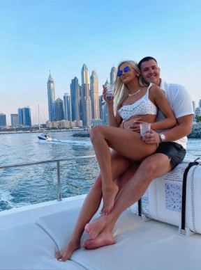 viktor zivojinovic sandra miljakovic devojka dubai bikini slike