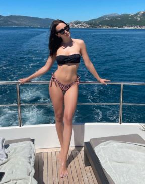 aleksandra prijovic guza tange instagram foto