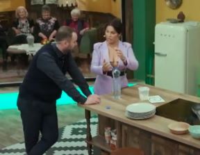 seka aleksic rasa polivanje vodom trik majke i snajke
