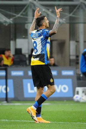 inter sareni dresovi