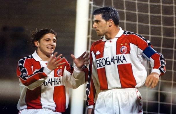 Plate fudbalera Partizana i Zvezde nekada
