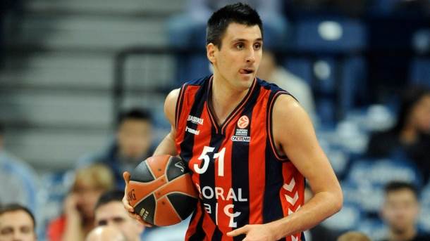 Audi Milka Bjelice propao kroz garažni lift zgrade na Vračaru