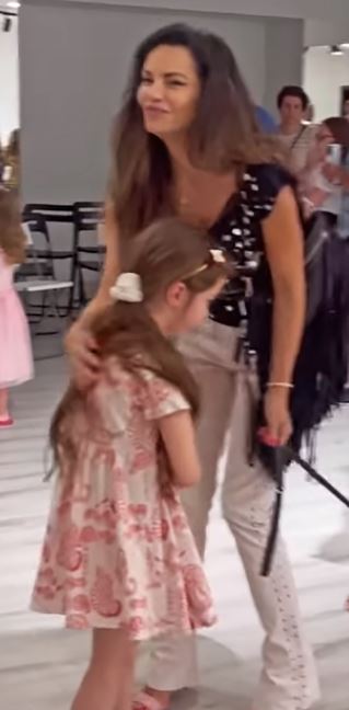 nikolina pišek4.png