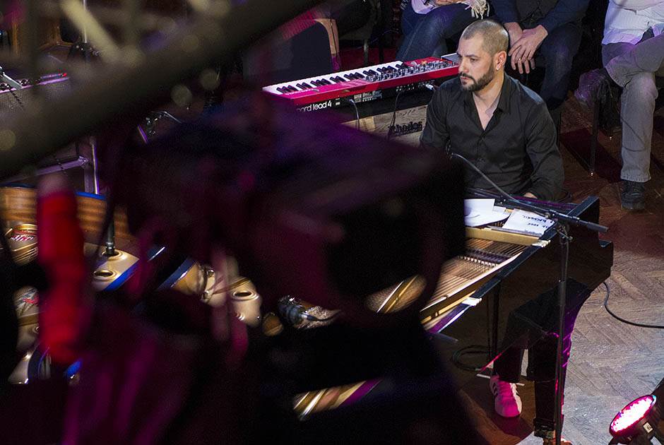 Umrla glumica i pevačica Senka Veletanlić sin se oglasio