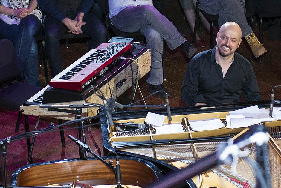 Umrla glumica i pevačica Senka Veletanlić sin se oglasio