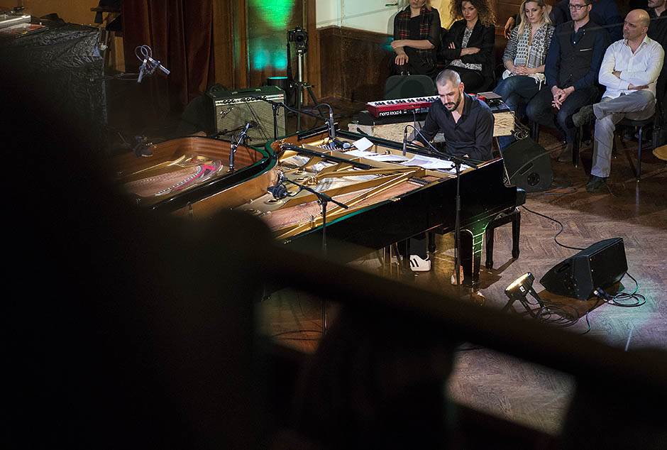 Umrla glumica i pevačica Senka Veletanlić sin se oglasio