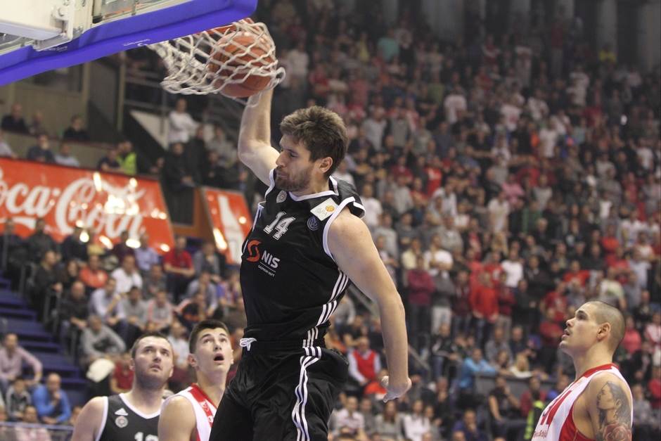 Đorđe Gagić igrao meč u Dubaiju dok su bombe padale