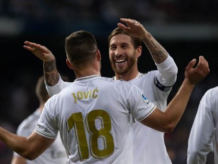 Luka Jović i Serhio Ramos.