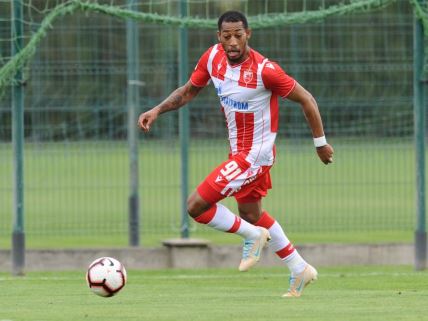 radziv van la para crvena zvezda