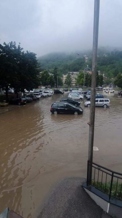 Poplava u Priboju, ugašen požar na Crnom vrhu