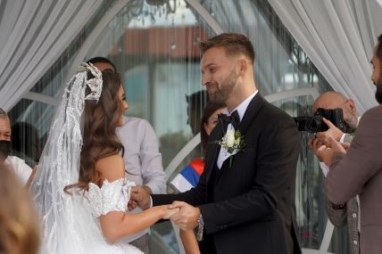 Top 5 pesama za prvi ples koje nećete čuti na svakoj svadbi