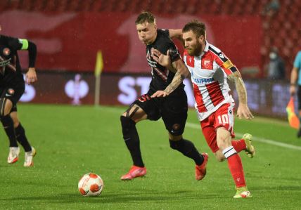 Crvena zvezda - Mitjiland 9.jpg