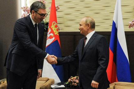 Aleksandar Vučić, Vladimir Putin