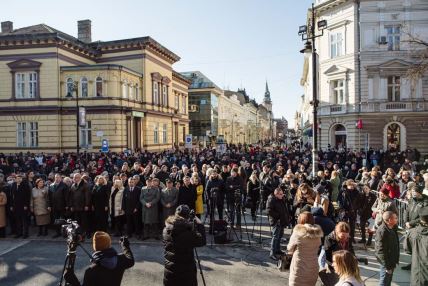 Otkriven Spomenik kralju petru I (13).jpg