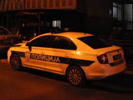 policija