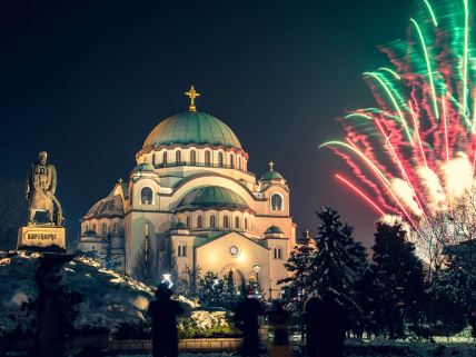 Docek Srpska Nova godina vatromet hram Svetog Save 1.jpg