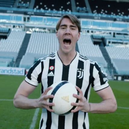 Dusan Vlahovic Juventus 7.jpg