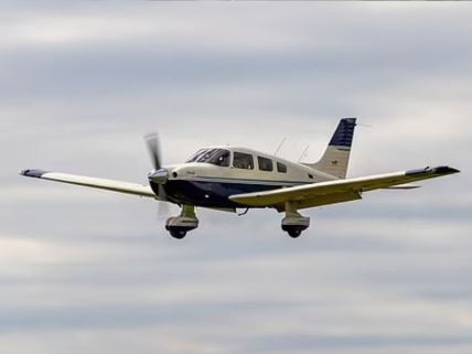 Piper PA-28, avion