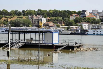 đubre vodostaj dunav sava mondo goran sivački (13).jpg