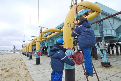 Gas Gazprom gasovod Rusija (2).jpg