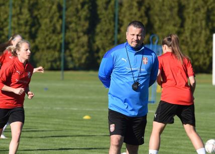 Trening Fudbalerki Srbije, Fudbalerke, Srbija, Trening (14).jpg