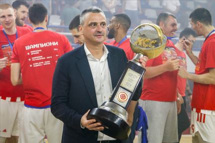 dejan-radonjic,-pehar,-finale,-crvena-zvezda.jpg