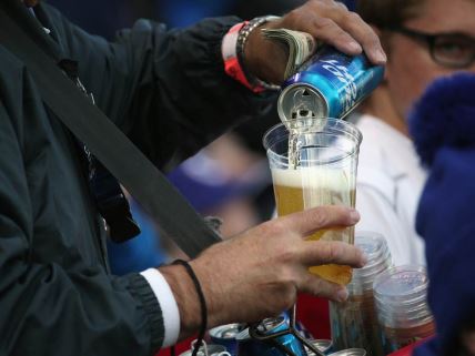 Pivo na stadionu