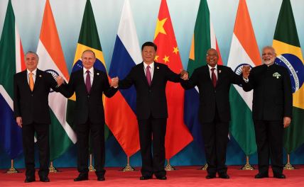 Vladimir-Putin,-Si-DJinping,-Dzejkob-Zuma,-Modi.jpg