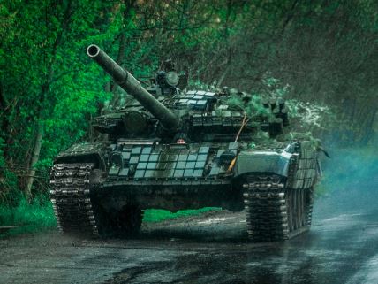 ukrajinski-t-72-tenk.jpg