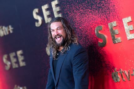 dzejson momoa.jpg