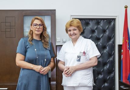 Jelena Galić_Predsednik IO AIK Banke_Danica Grujičić_Direktor Instituta za onkologiju i radiologiju Srbije_.jpg