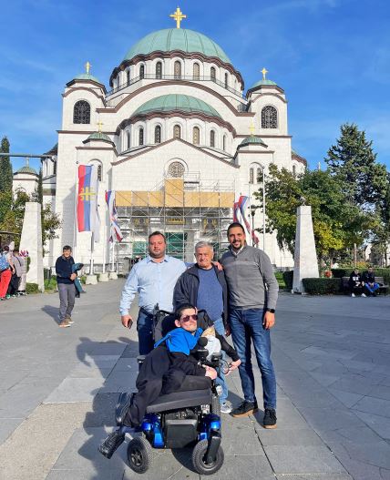 Radovan i Vasilije Samardžić, Miloš Stojković i Aleksandar Vučič_izvor CarGo.jpg