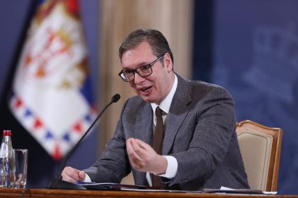 vučić-kurir-2.jpg