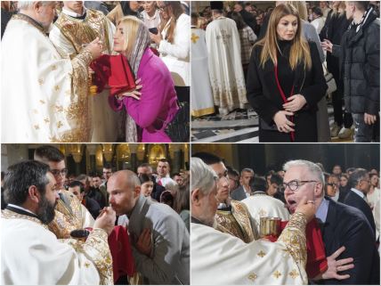 vaskršnja liturgija Hram Svetog Save.jpg