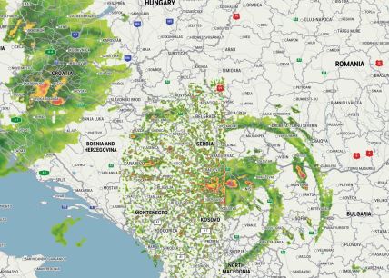 Superćelijska oluja se približava Srbiji