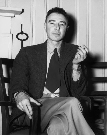 J. Robert Oppenheimer (1).jpg