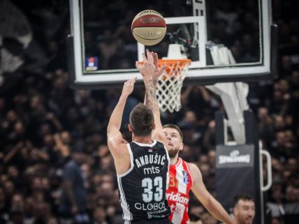 Partizan Crvena zvezda (2).jpg