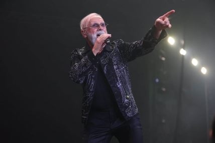 Dino Merlin prodavao ista mesta na Koševu dva puta?
