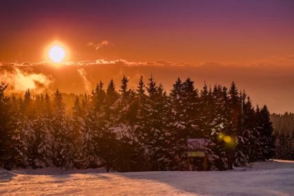 Kopaonik , zima, zalazak sunca, autor Andrej Nihil.jpg