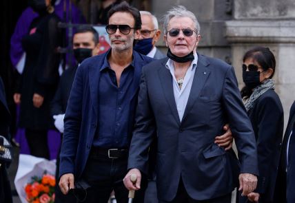 Srbin iz groba optužio Alena Delona, jezivo pismo razotkrilo ubistvo