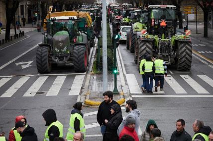 Farmeri protest (2).jpg