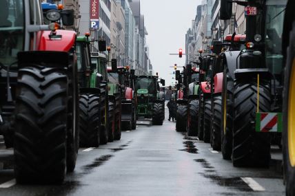 PROTEST BRISELSKIH POLJOPRIVREDNIKA (2).jpg