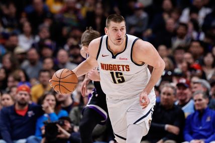 nikola jokic u dresu denver nagetsa.jpg