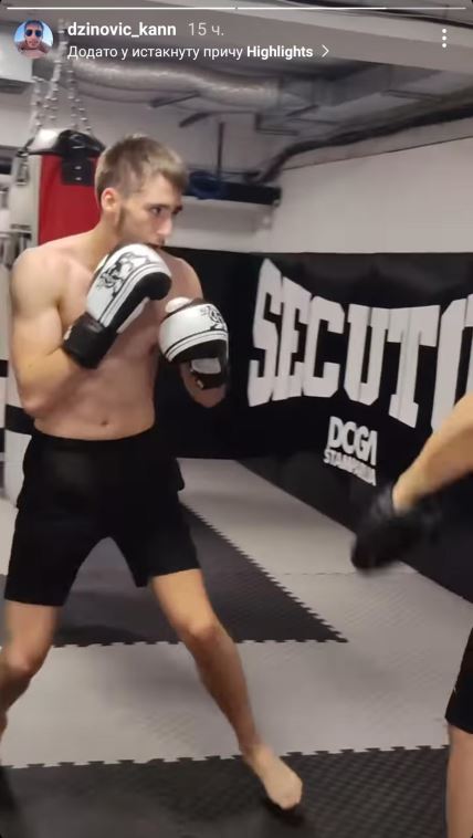 Kan Džinović trenira boks