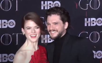 Rouz Lesli, Kit Harington