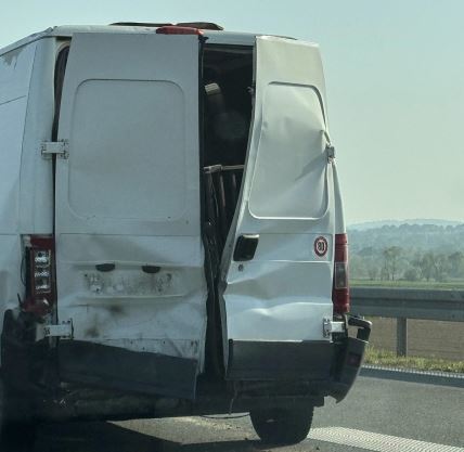 Težak sudar na autoputu Miloš Veliki