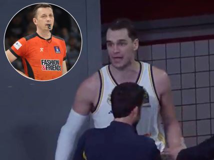 Mario Hezonja i Sašo Pukl.jpg