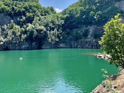 zlatarsko jezero.jpg