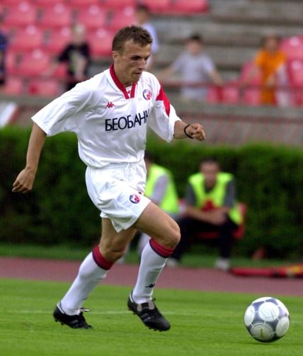 Nemanja Vidić kupio stan ocu preminulog prijatelja iz Zvezde